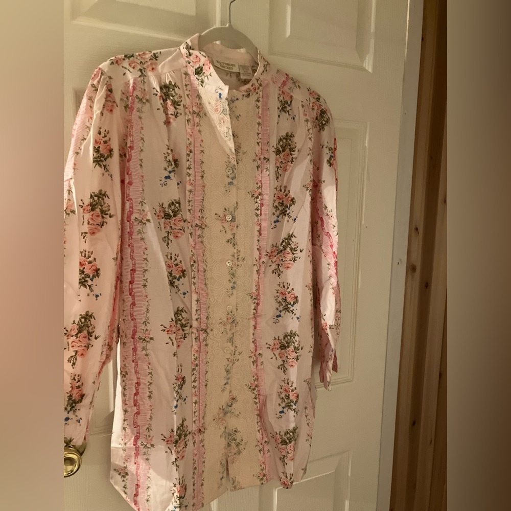 Victoria’s Secret NWT Vintage Nightshirt
